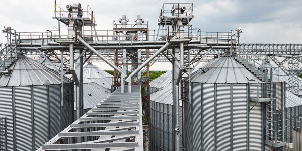 Mecánicos Industriales · Montadores de Estructuras / Maquinaria Gandesa · Inspección y lubricación de piezas móviles