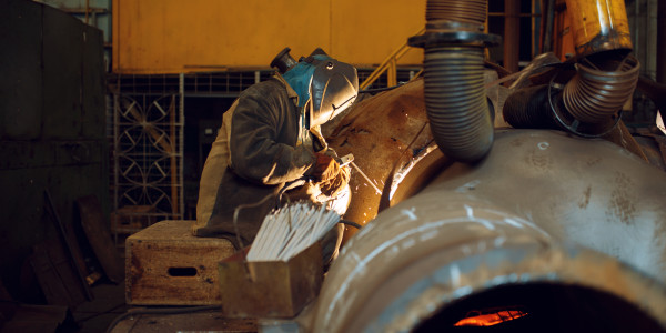 Soldadores · Soldadura Electrodo, Tig, Mig, Mag, Arco Submerso Xerta · Reparar / Reparación de grietas o fisuras en piezas metálicas