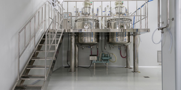 Tuberos · Instalación / Mantenimiento Tuberías Industriales Xerta · Instalación de Sistemas de Tuberías en Plantas Industriales