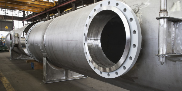 Tuberos · Instalación / Mantenimiento Tuberías Industriales Xerta · Conexión de tuberías mediante roscado, bridas, juntas o acoples